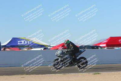 media/Nov-06-2023-Moto Forza (Mon) [[ce023d0744]]/4-Beginner Group/Session 4 (Finish Line Checker)/